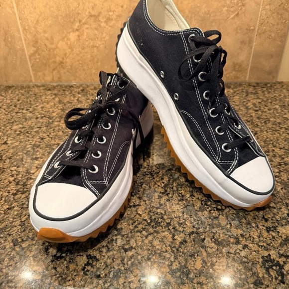 New with Box - Size 13 Men or 14.5 Women - Converse Run Star Hike Low Blk (SOLD) - Picture 2 of 6